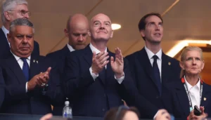 2026 FIFA世界盃賽制擴編至48隊，引發足球界改革爭議